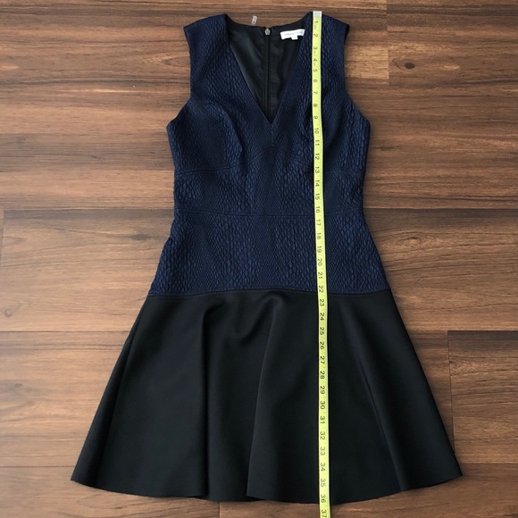 Rebecca Taylor V-Neck Stretch Snakeskin Dress - Picture 10 of 13